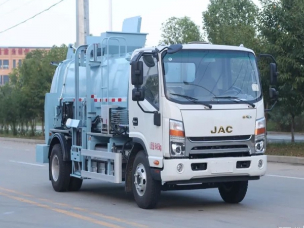 江淮帥鈴純電動(dòng)餐廚垃圾車(chē)
